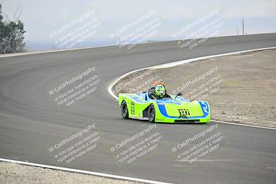 media/Jan-26-2025-CalClub SCCA (Sun) [[cfcea7df88]]/Group 6/Race/